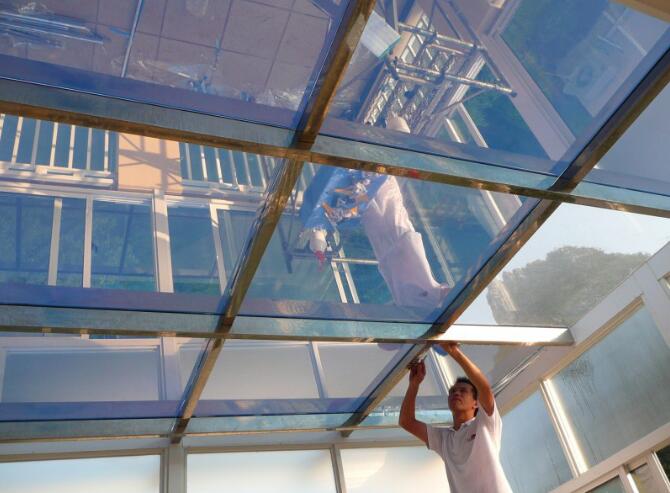 黄山建筑玻璃膜如何实现隔热节能